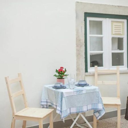 Alfama Charming Apt With 2 Free Bikes By Timecooler リスボン エクステリア 写真